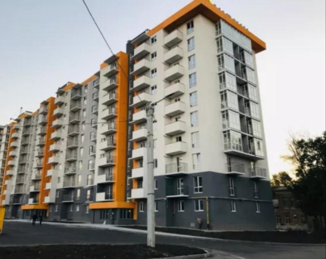 Апартаменты Дворец Спорта Новострой Маршал Jarkov Exterior foto